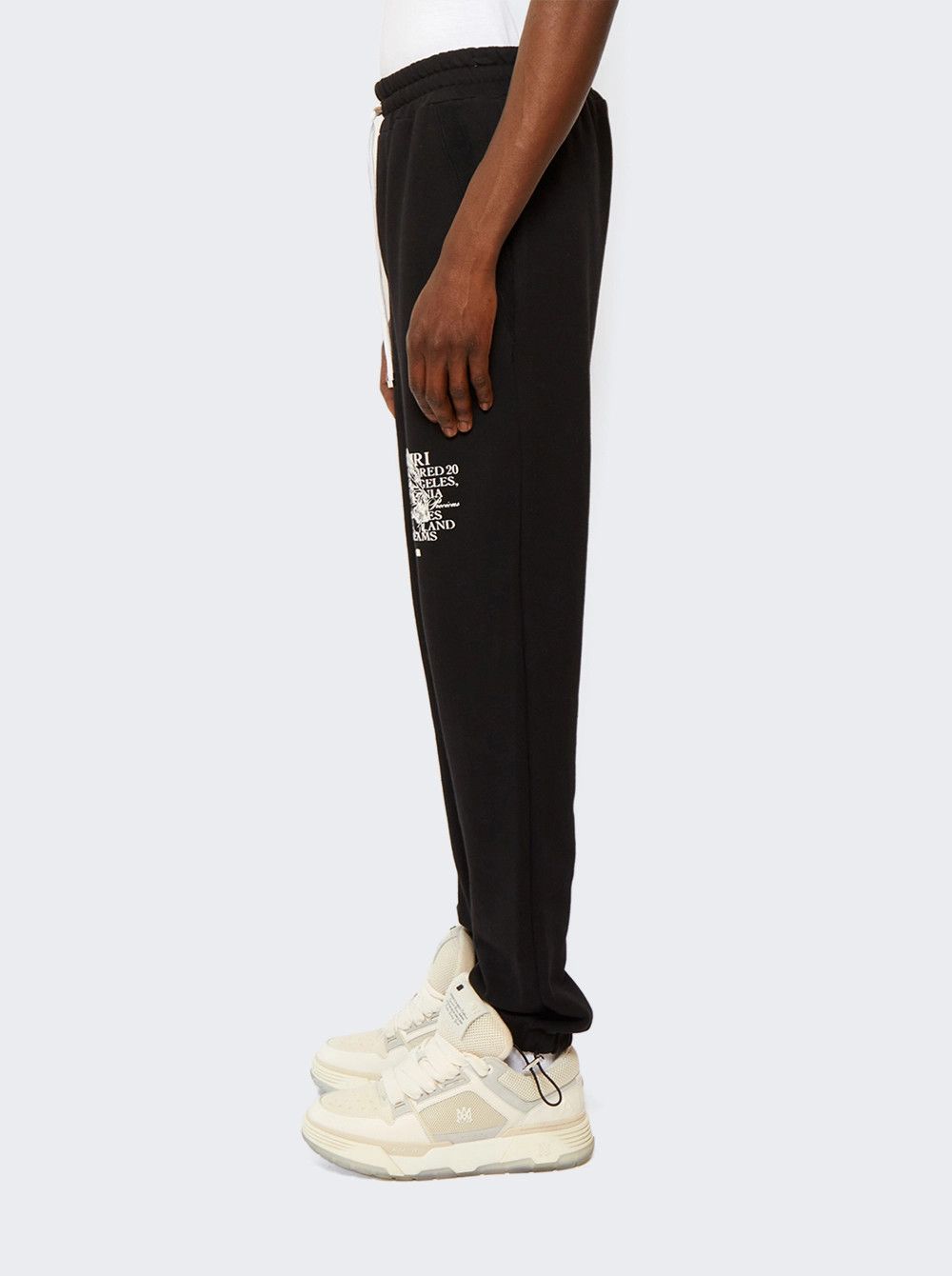 Amiri o1mle0426 Precious Memories Sweatpants & Joggers in Black Size US 32 / EU 48 - 2 Thumbnail