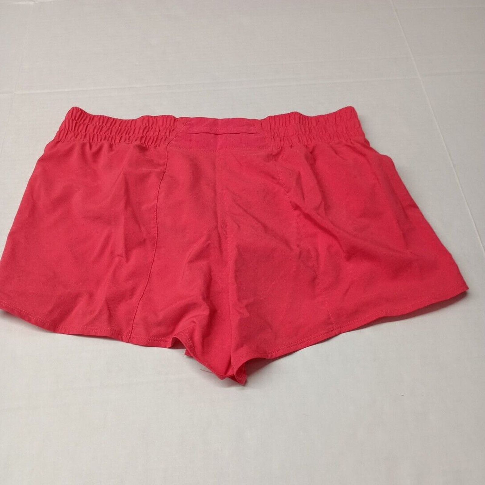 Nike NWT Nike Women's One Dri-FIT Mid-Rise Shorts 3in Pink Size L Size 33" - 6 Thumbnail