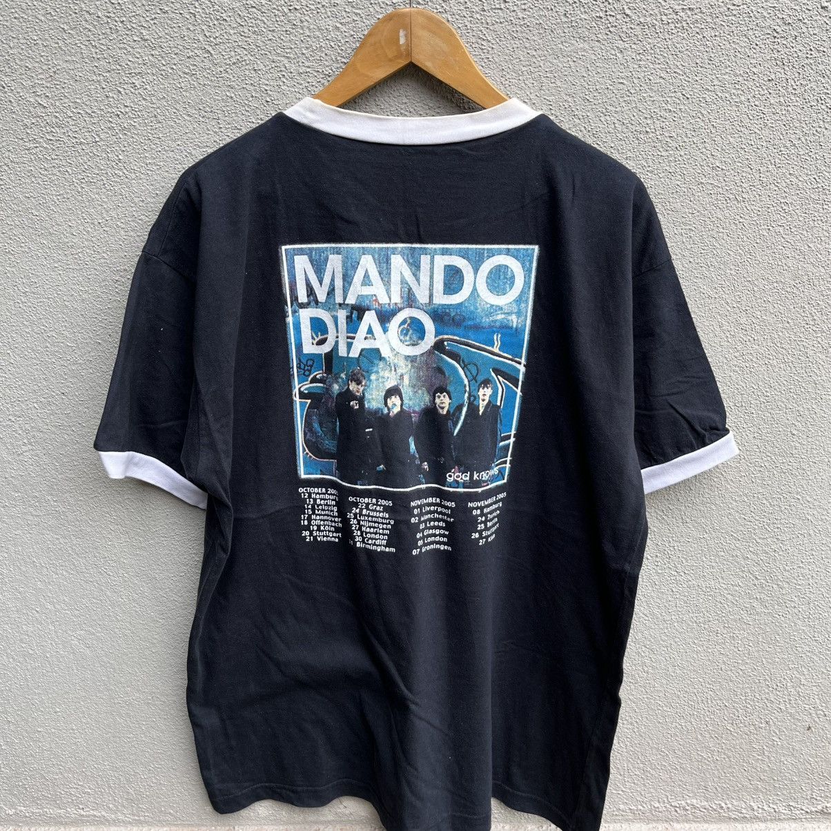 Band Tees Vintage 00s MANDO DIAO band tee tour Size US L / EU 52-54 / 3 - 3 Thumbnail