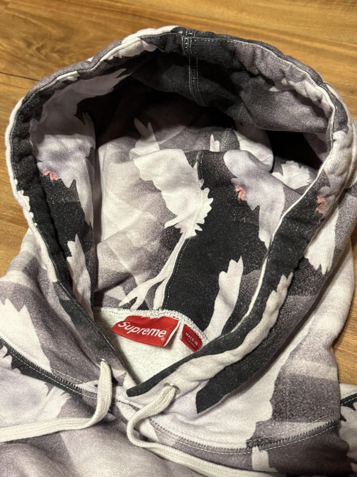 Supreme Supreme Doves Hoodie Medium Long Live Supreme Size US M / EU 48-50 / 2 - 4 Thumbnail