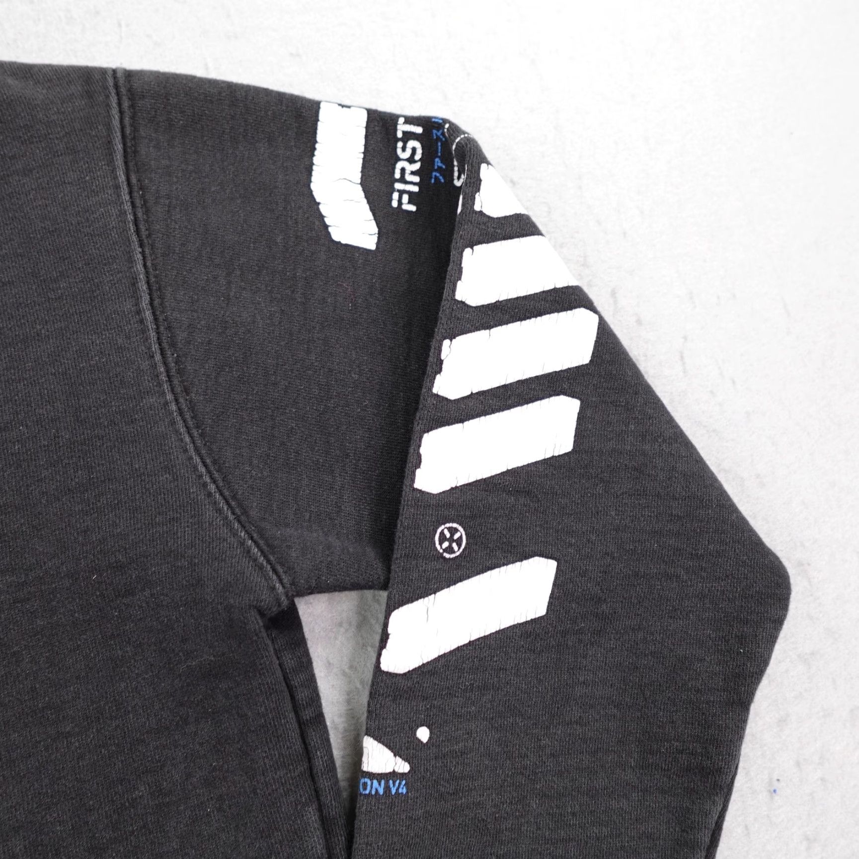 Vintage VINTAGE Fabric of the Universe Hoodie Mens M Black Graphic Print Pullover Sweatshirt Made in USA Size US M / EU 48-50 / 2 - 6 Thumbnail