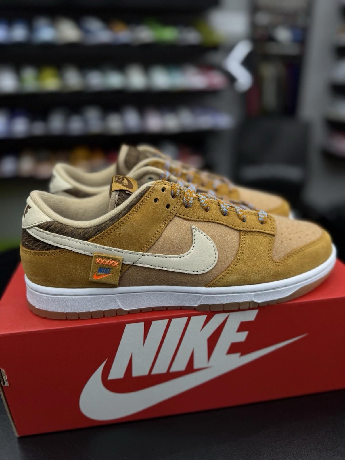 Nike Nike Dunk Low 'Teddy Bear' DZ5350-288 10 Brand New Size US 10 / EU 43 - 2 Thumbnail