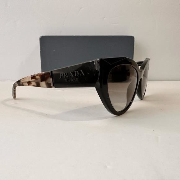 Prada New 💯 Authentic Prada SPR03W Sunglasses Size ONE SIZE - 4 Thumbnail