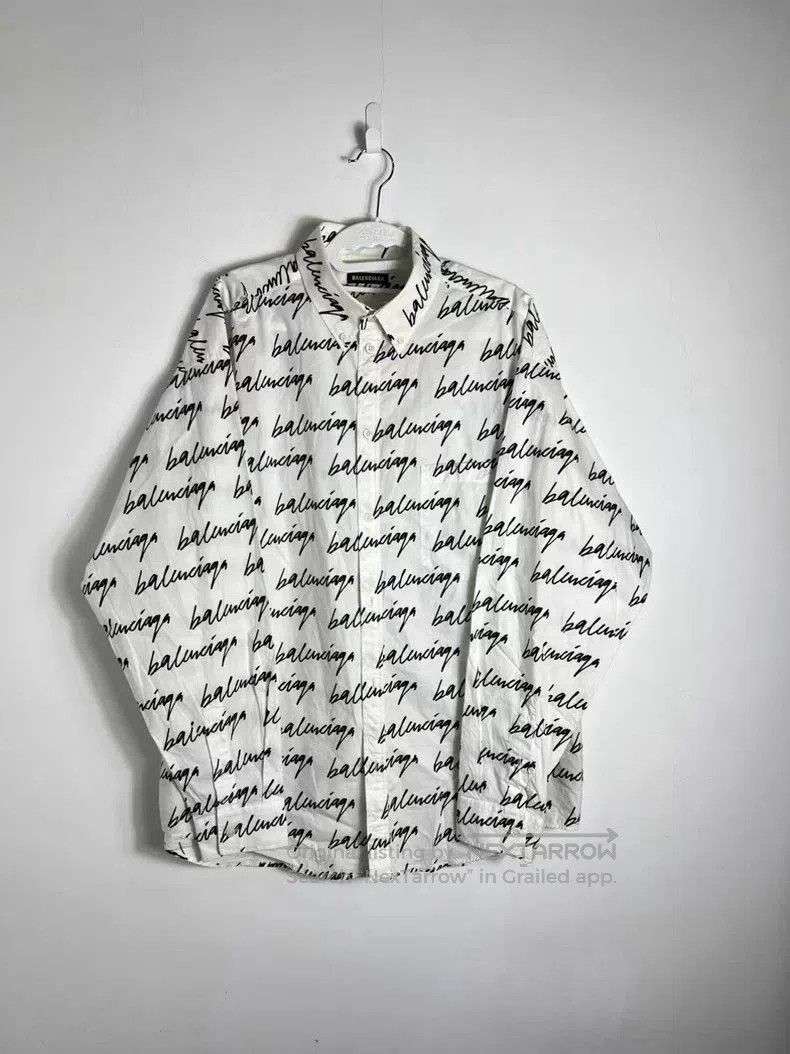 Balenciaga Balenciaga Graffiti Logo Oversized Shirt. Size US S / EU 44-46 / 1 - 1 Thumbnail