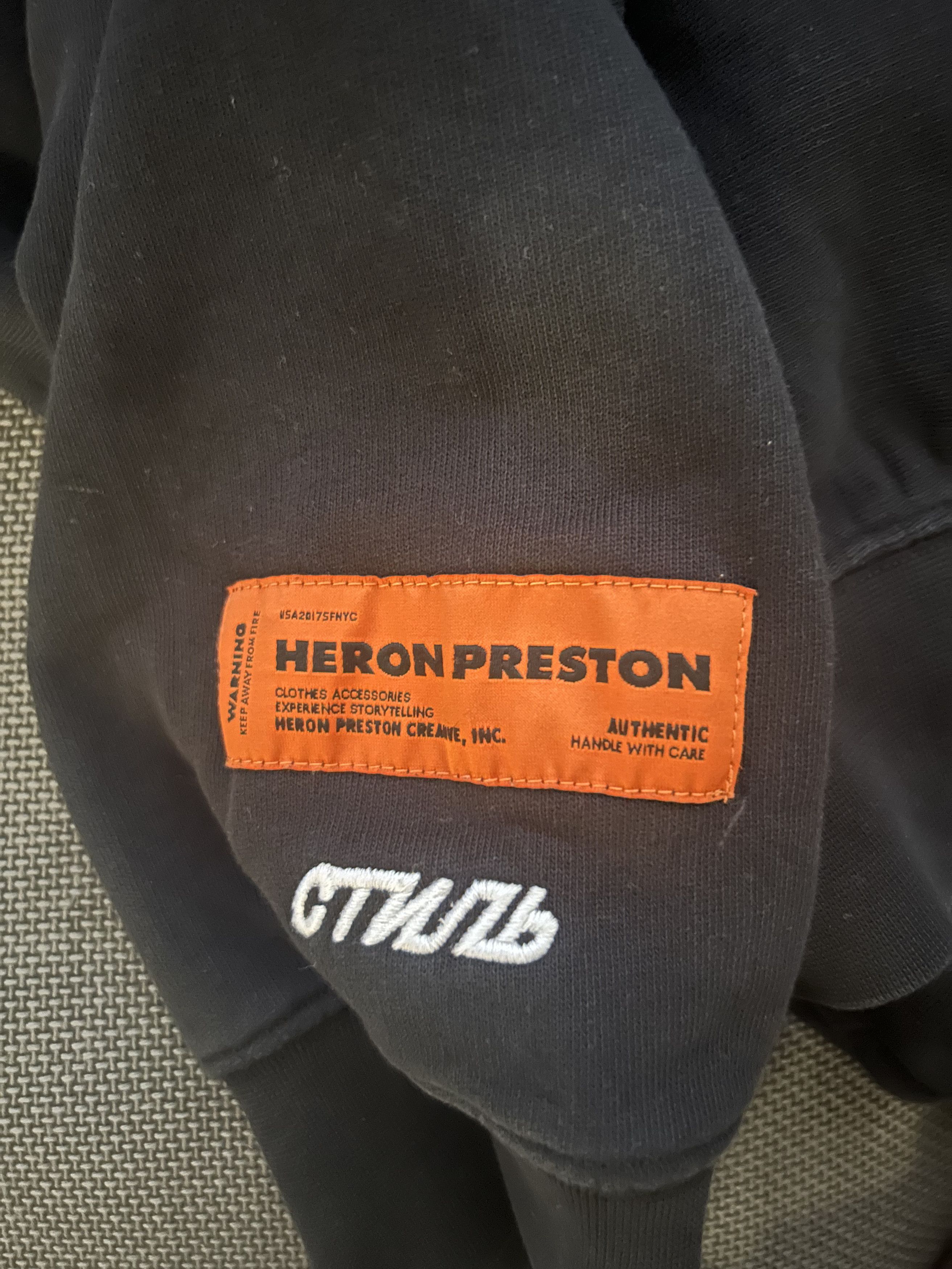 Heron Preston Heron Preston Logo Hooded Sweatshirt Size US S / EU 44-46 / 1 - 8 Thumbnail