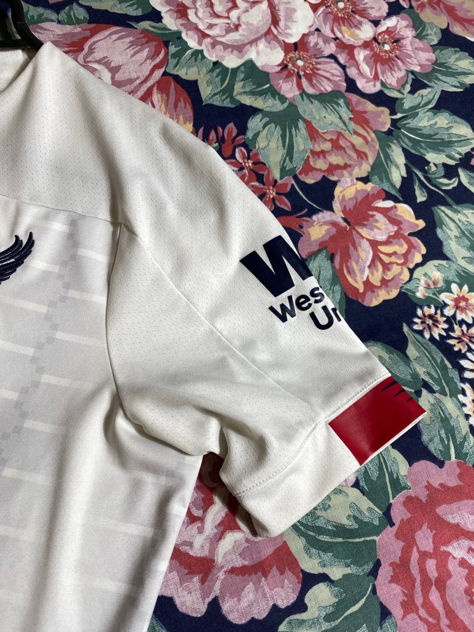 New Balance New Balance Virgil Liverpool Home football shirt 2019 - 2020 Size US M / EU 48-50 / 2 - 4 Thumbnail