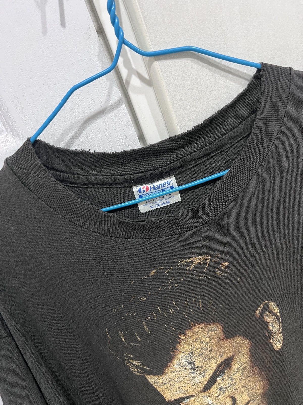 Vintage Vintage 90s Chris Isaak Rockabilly Promo Tee Thrashed Faded Size US XL / EU 56 / 4 - 5 Thumbnail