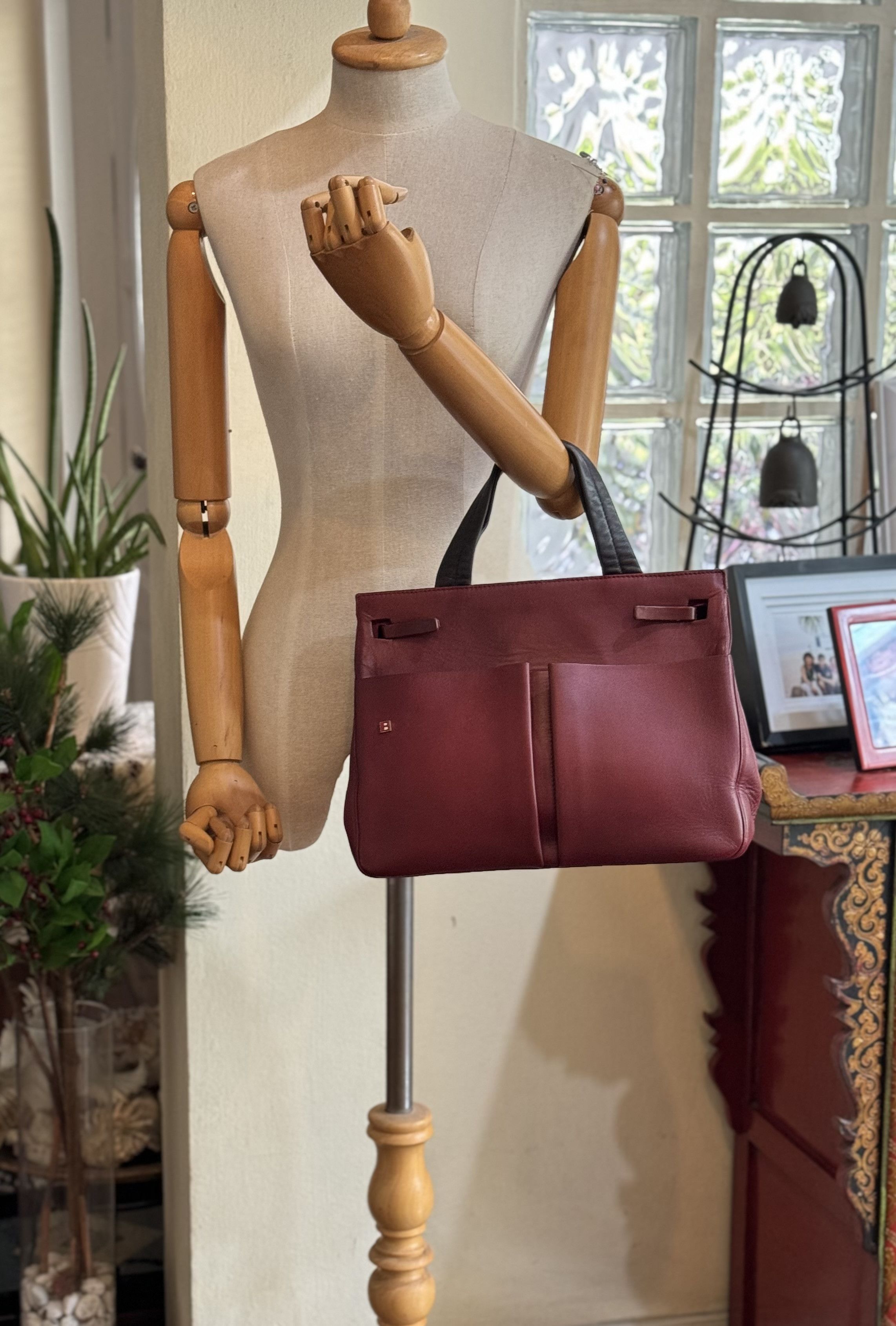 Bally Bally Bordeaux Leather Tote Handbag Size ONE SIZE - 10 Thumbnail