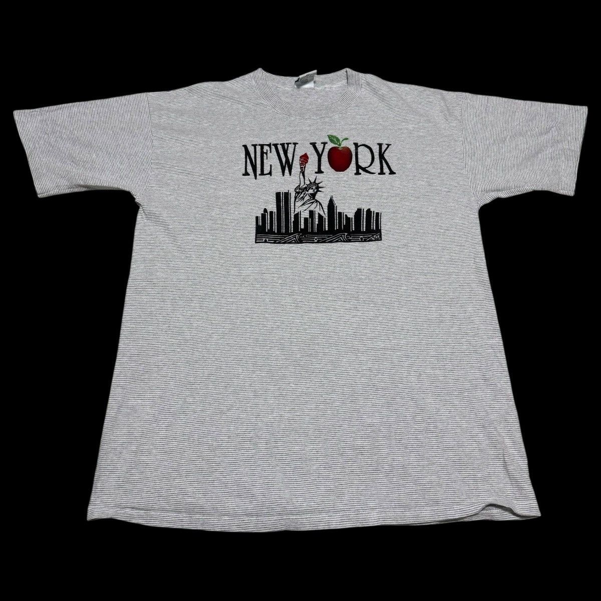 Vintage Vintage 90s New York Skyline Twin Towers Shirt Adult L Size US L / EU 52-54 / 3 - 1 Thumbnail