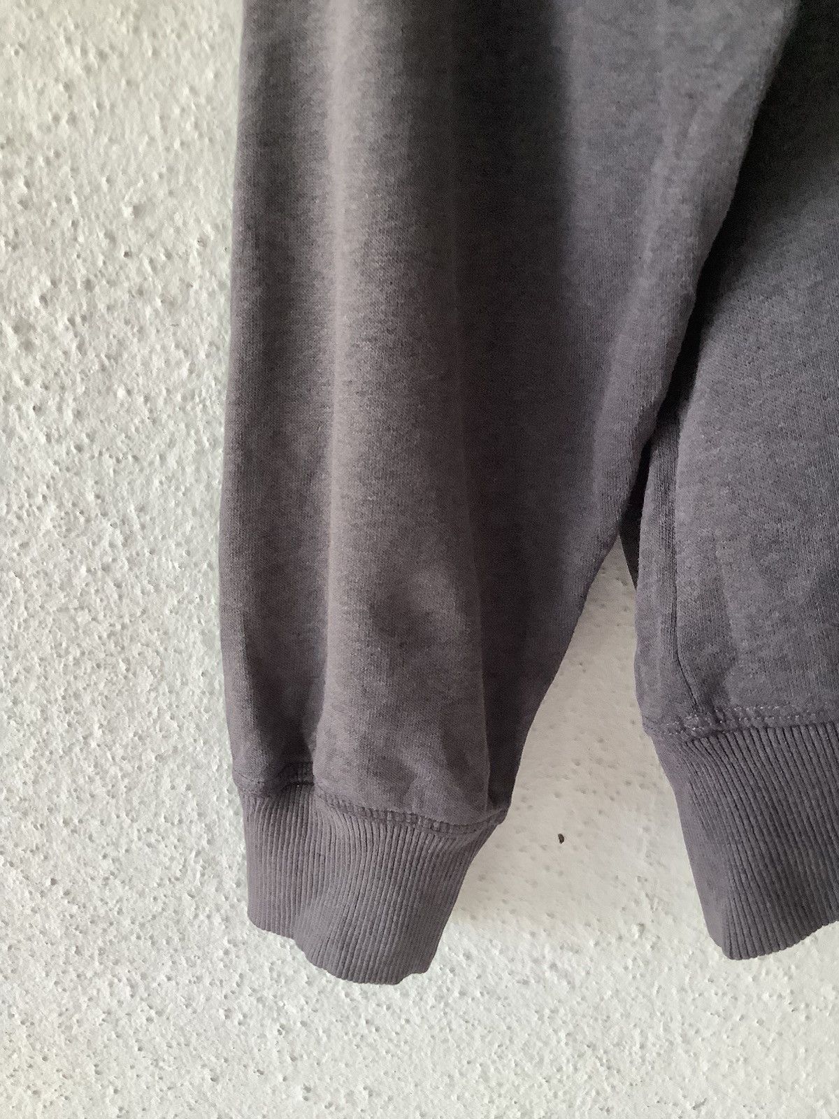H&M × Warner Bros Friend TV Series Sweatshirt Size US XS / EU 42 / 0 - 8 Thumbnail