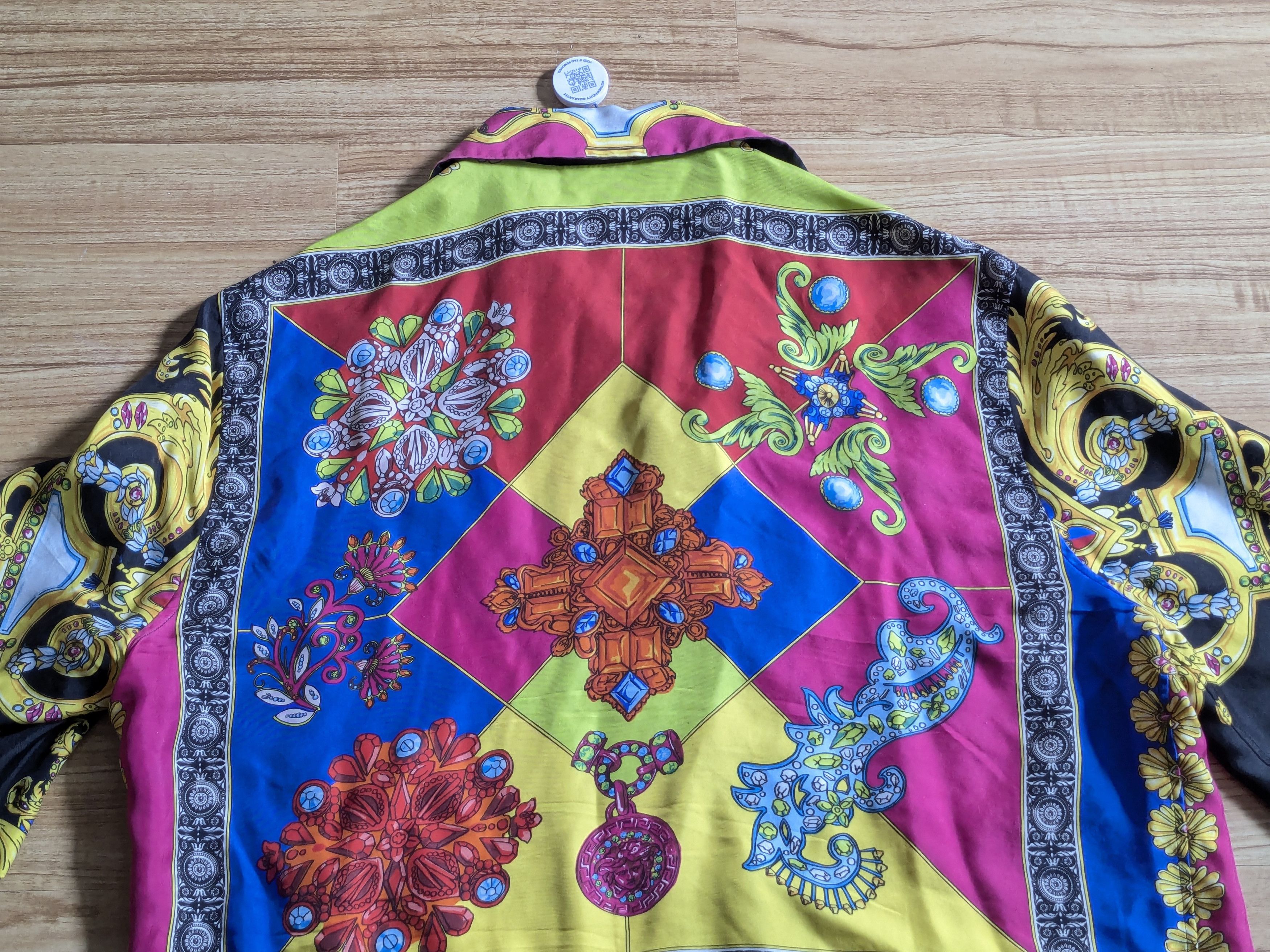 Versace Versace Silk Shirt 40 Longsleeve Multicolor Floral Medusa Size US M / EU 48-50 / 2 - 15 Thumbnail