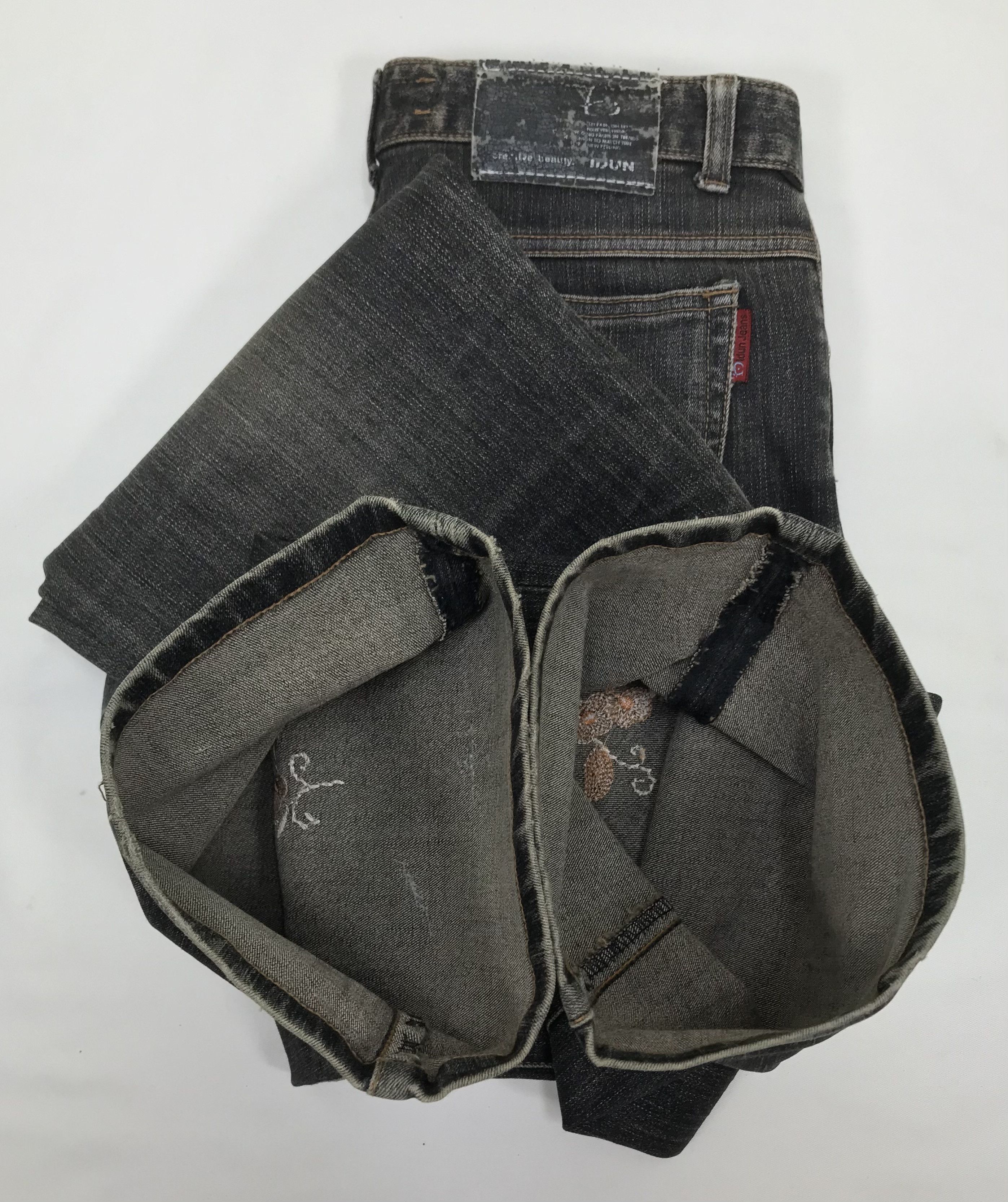 Japanese Brand Vintage Japanese Embroidered Art Bell Bottom Flare Jeans Size 29" - 16 Thumbnail
