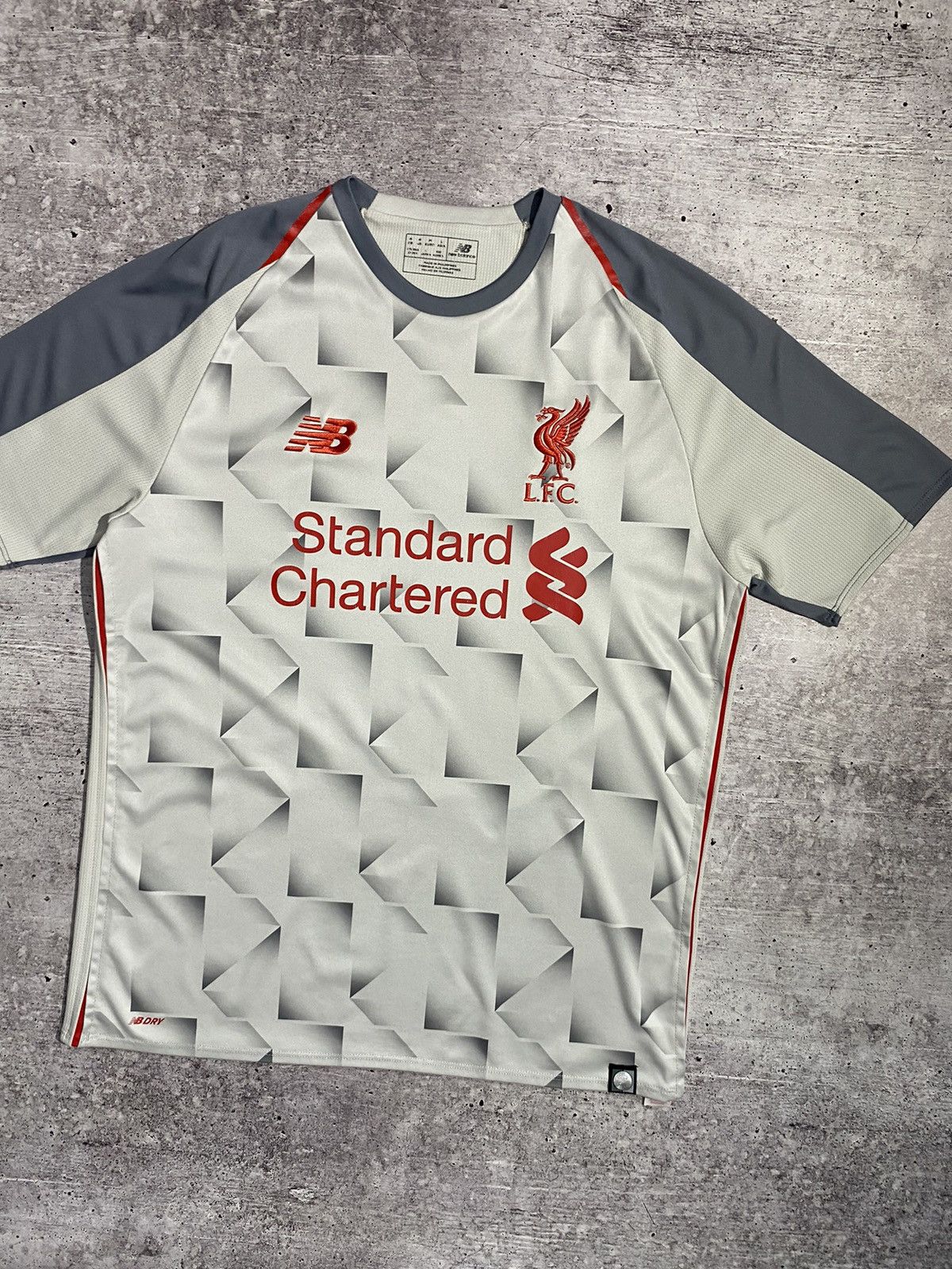 New Balance New Balance Liverpool jersey Size US M / EU 48-50 / 2 - 3 Thumbnail