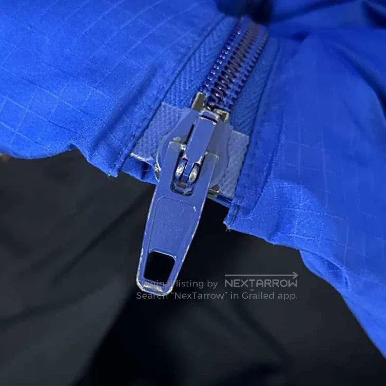 Balenciaga Balenciaga Klein Blue Small Logo Down Jacket Size US S / EU 44-46 / 1 - 4 Thumbnail