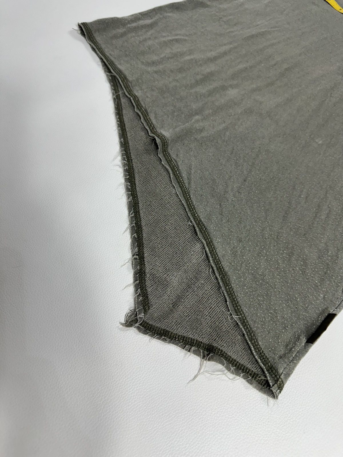 Japanese Brand GOA Faded Olive Asymmetric V neck Tshirt Size US S / EU 44-46 / 1 - 6 Thumbnail