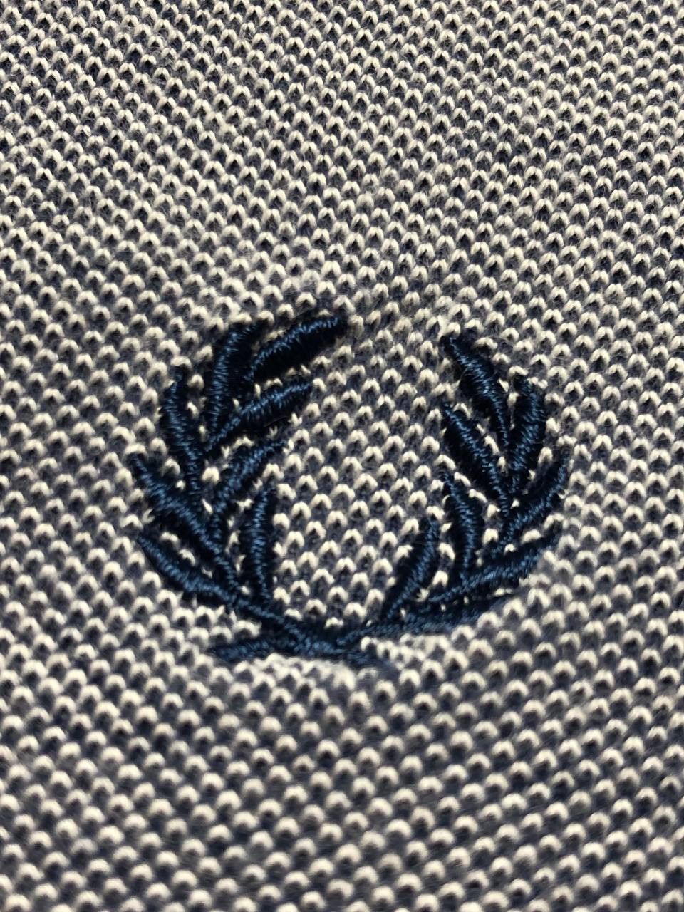 Fred Perry Vintage Polo Fred Perry gray logo T-shirt crazy Y2K size XS Size US XS / EU 42 / 0 - 5 Thumbnail