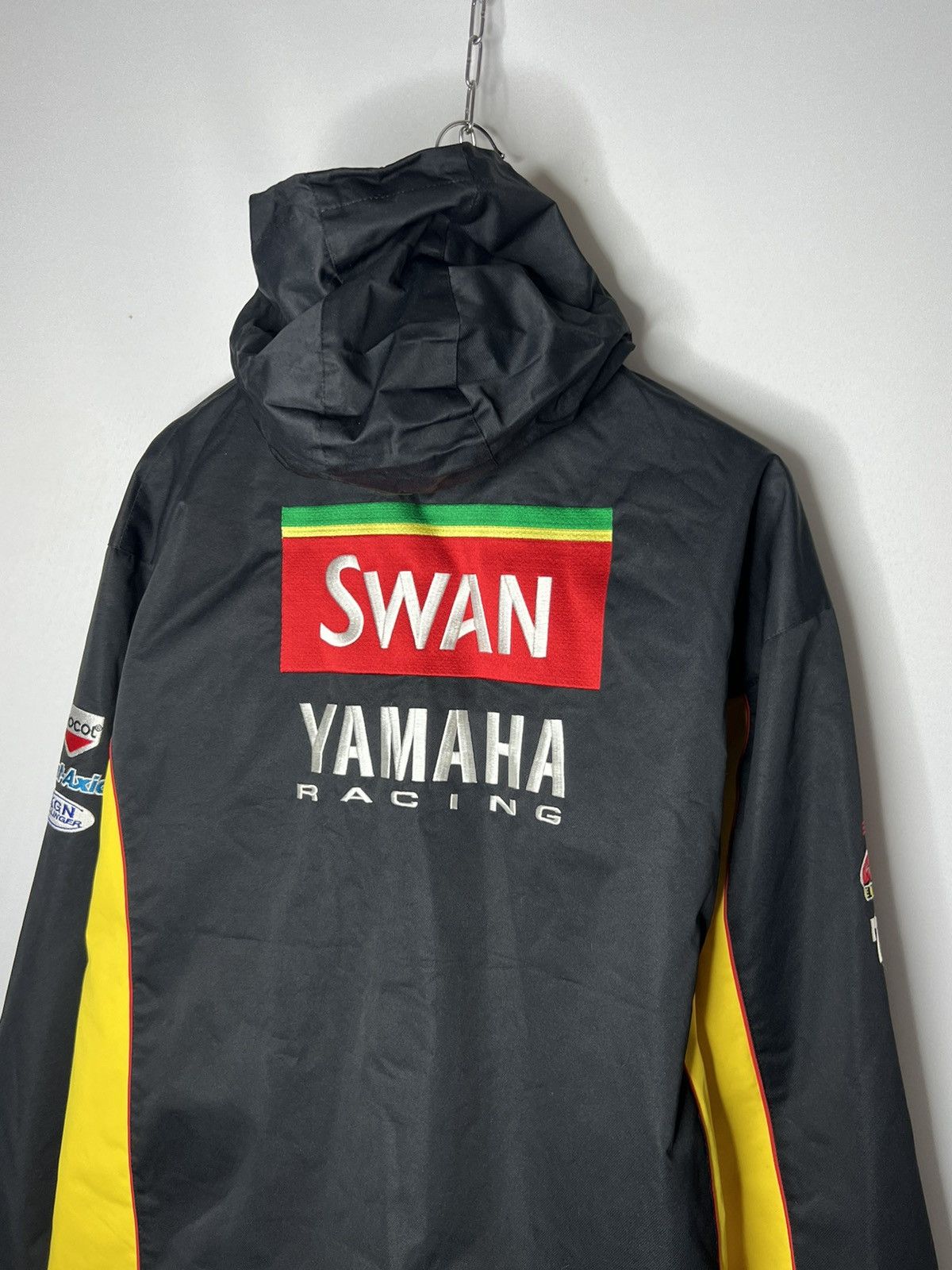 Yamaha 🏎️ Yamaha Racing Swan Big Logo SoftShell Jacket Parka Moto 🏎️ Size US XXL / EU 58 / 5 - 2 Thumbnail