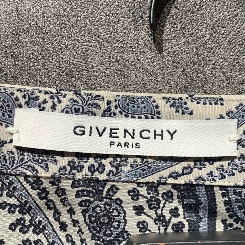 Givenchy Givenchy Patterned Collar Shirt 2506-Nextarrow Size US L / EU 52-54 / 3 - 5 Thumbnail