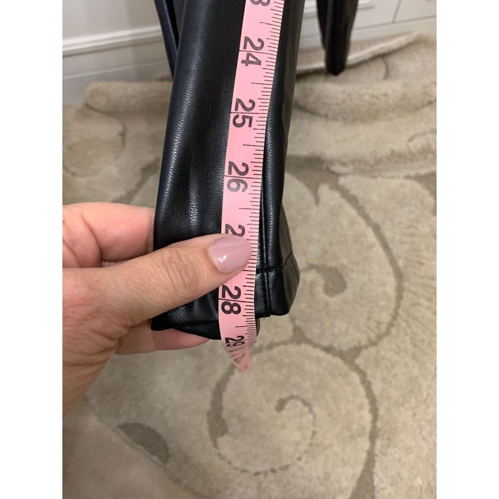 Abercrombie & Fitch Abercrombie & Fitch Womens 14 High Rise Leather Straight Leg Size 36" / US 14 / IT 50 - 8 Thumbnail