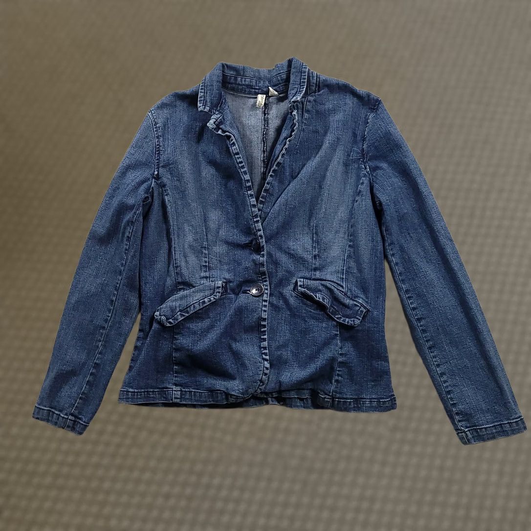 Vintage VINTAGE? No — St. John's Bay Denim Jean Jacket Button Front Blue Large Stretch Women’s Jacket Size 36" / US 14 / IT 50 - 1 Thumbnail
