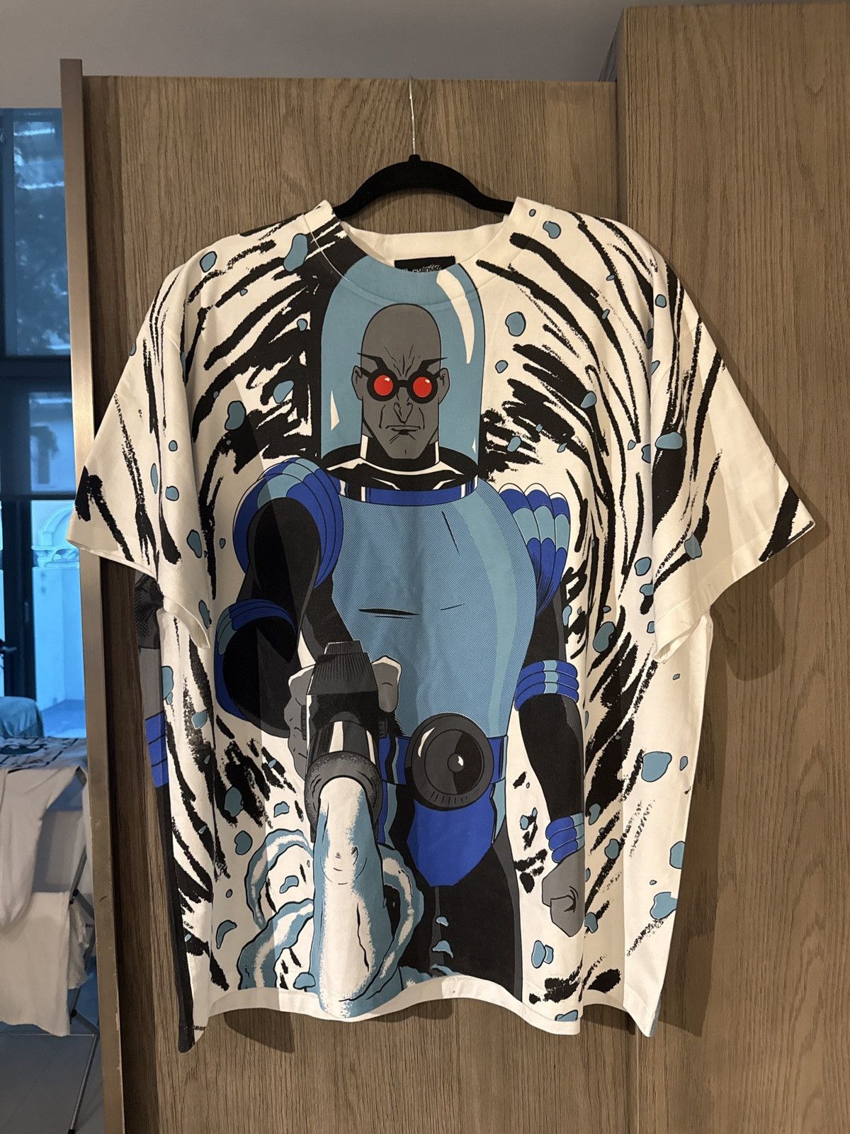 Supreme Chronic Images Mr. Freeze Batman AOP Tshirt Size US XXL / EU 58 / 5 - 1 Thumbnail