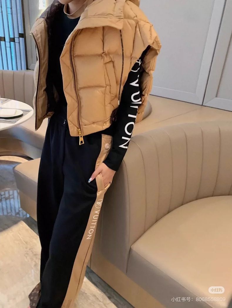 Louis Vuitton LOUIS VUITTON Black khaki monogrammed zip jacket 2504-Nexta Size XS / US 0-2 / IT 36-38 - 8 Thumbnail