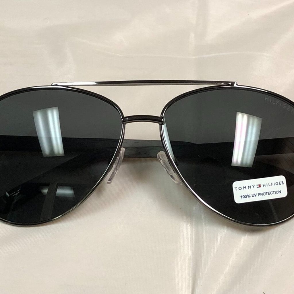 Tommy Hilfiger Tommy Hilfiger Black & Gray Aviator Sunglasses Size ONE SIZE - 3 Thumbnail