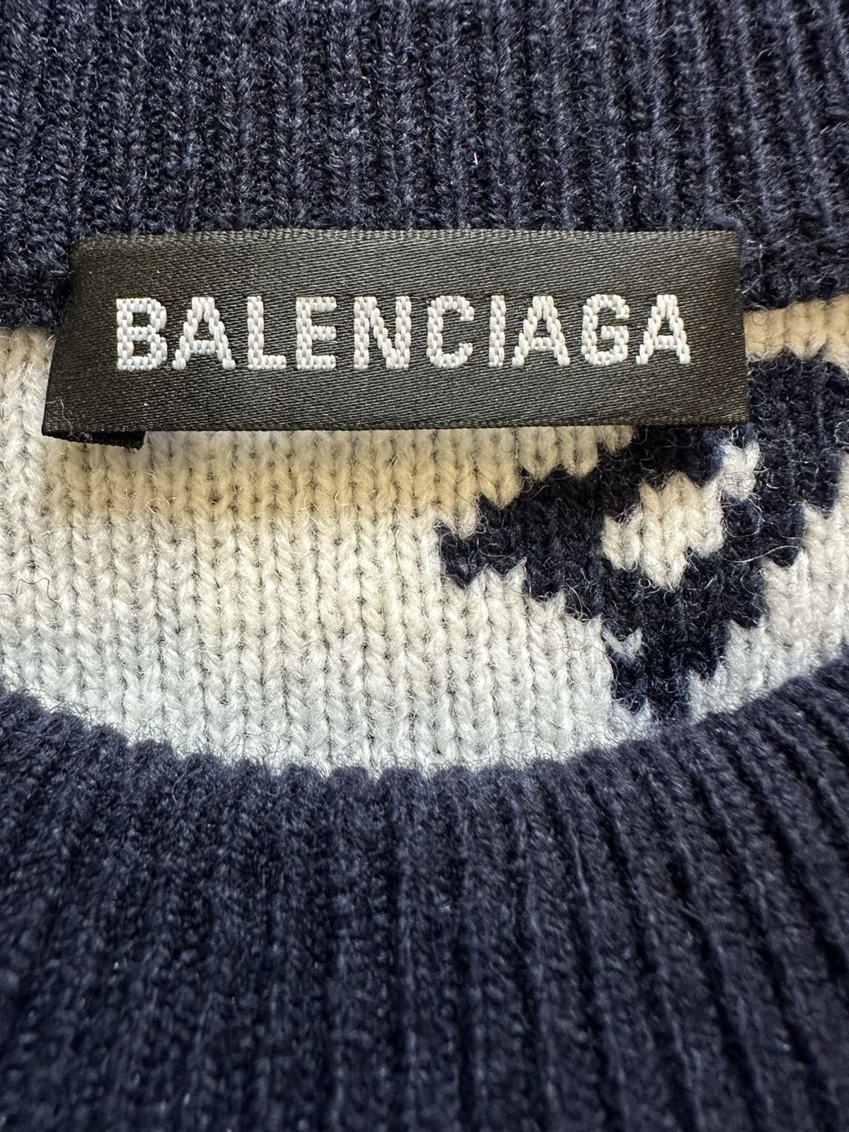 Balenciaga Balenciage logo sweater Size US S / EU 44-46 / 1 - 4 Thumbnail