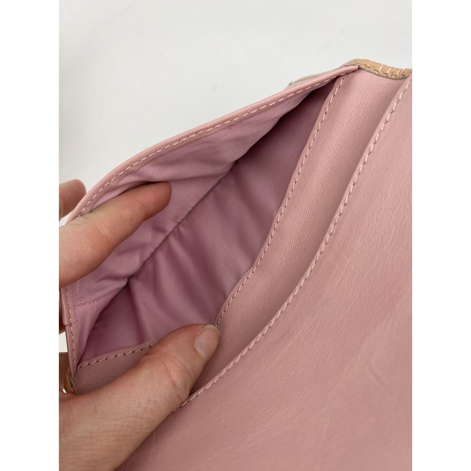 Coach Coach Turnlock Signature C Wallet Tan Pink Patent Leather Size ONE SIZE - 17 Thumbnail