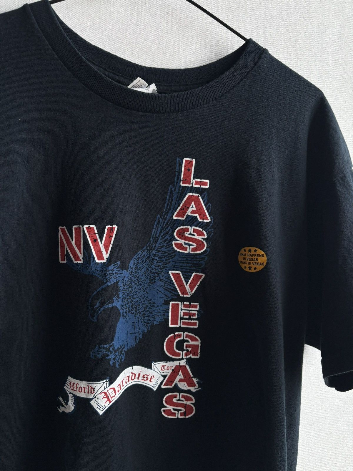 Gildan Las Vegas Nevada Gildan Vintage Streetwear Hype T-shirt Size US L / EU 52-54 / 3 - 2 Thumbnail