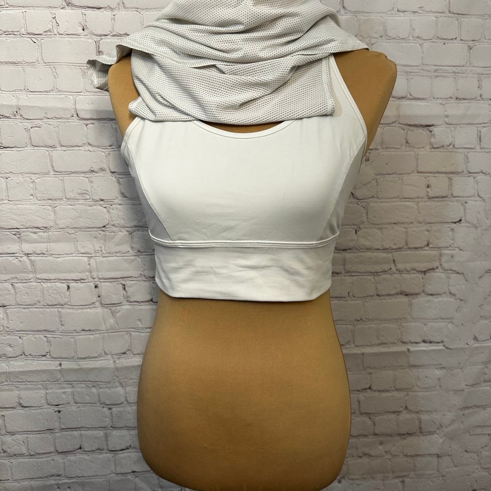Lululemon Lululemon Tank Top Size L / US 10 / IT 46 - 6 Thumbnail