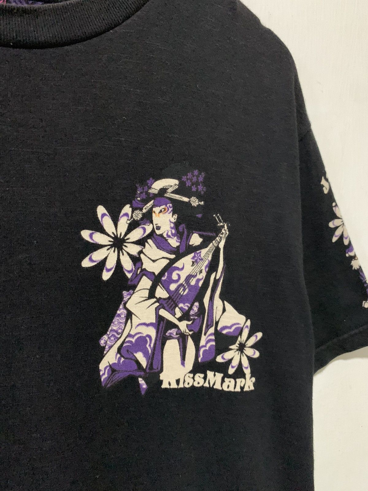 Japanese Brand 🔥KISSMARK🔥Sukajan Shake A SoulRock Tshirt Size US M / EU 48-50 / 2 - 4 Thumbnail
