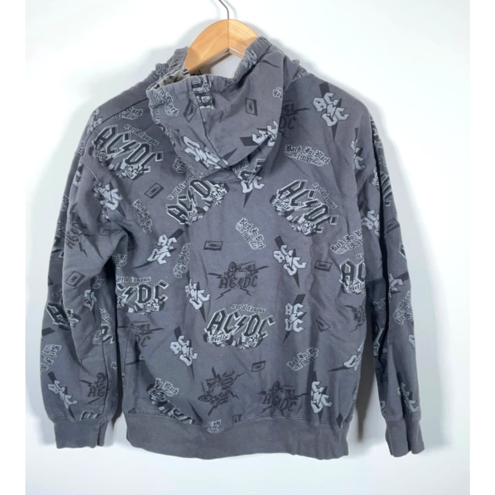 Gloverall AC/DC Hoodie Men Large Gray Logo All Over Print Sweatshirt Rockware AOP Shirt Mens Regular Full Zip 90s Retro Rock Clothing Size US L / EU 52-54 / 3 - 2 Thumbnail