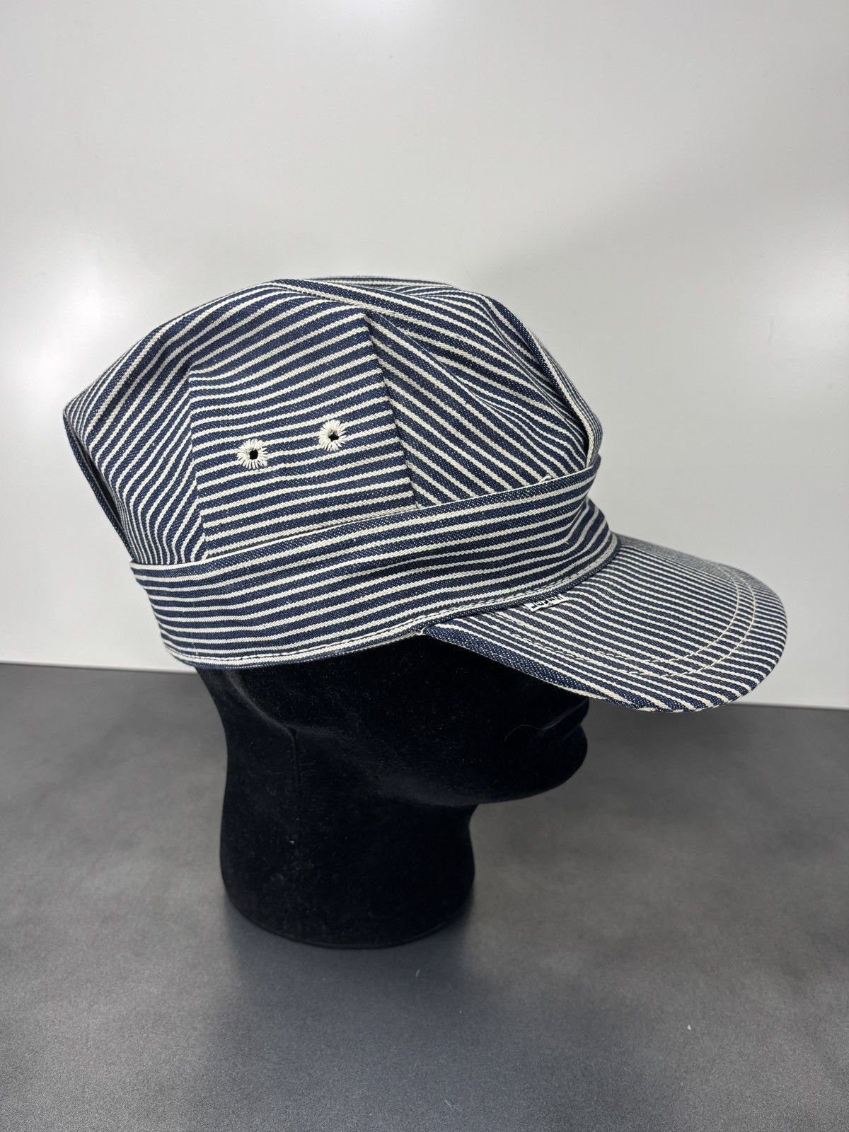 Levi's Vintage Levi's White Tab Hat Vintage Hickory Stripe Denim US Size ONE SIZE - 17 Thumbnail
