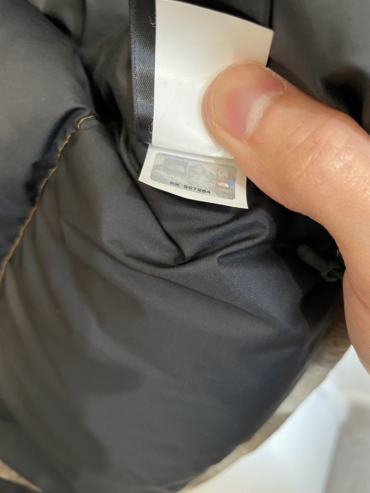 Supreme × The North Face Supreme The North Face Nuptse Vest Fur Size US M / EU 48-50 / 2 - 10 Thumbnail