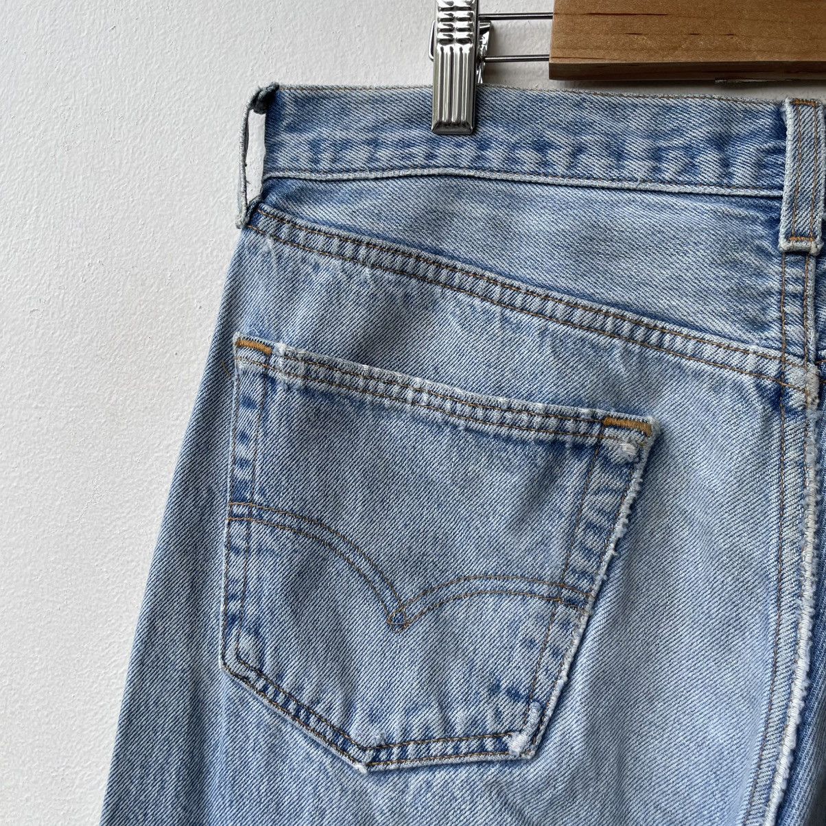 Levi's Vintage 90s Levi's 501XX USA - Thrashed Grunge Look Denim Size US 33 - 12 Thumbnail