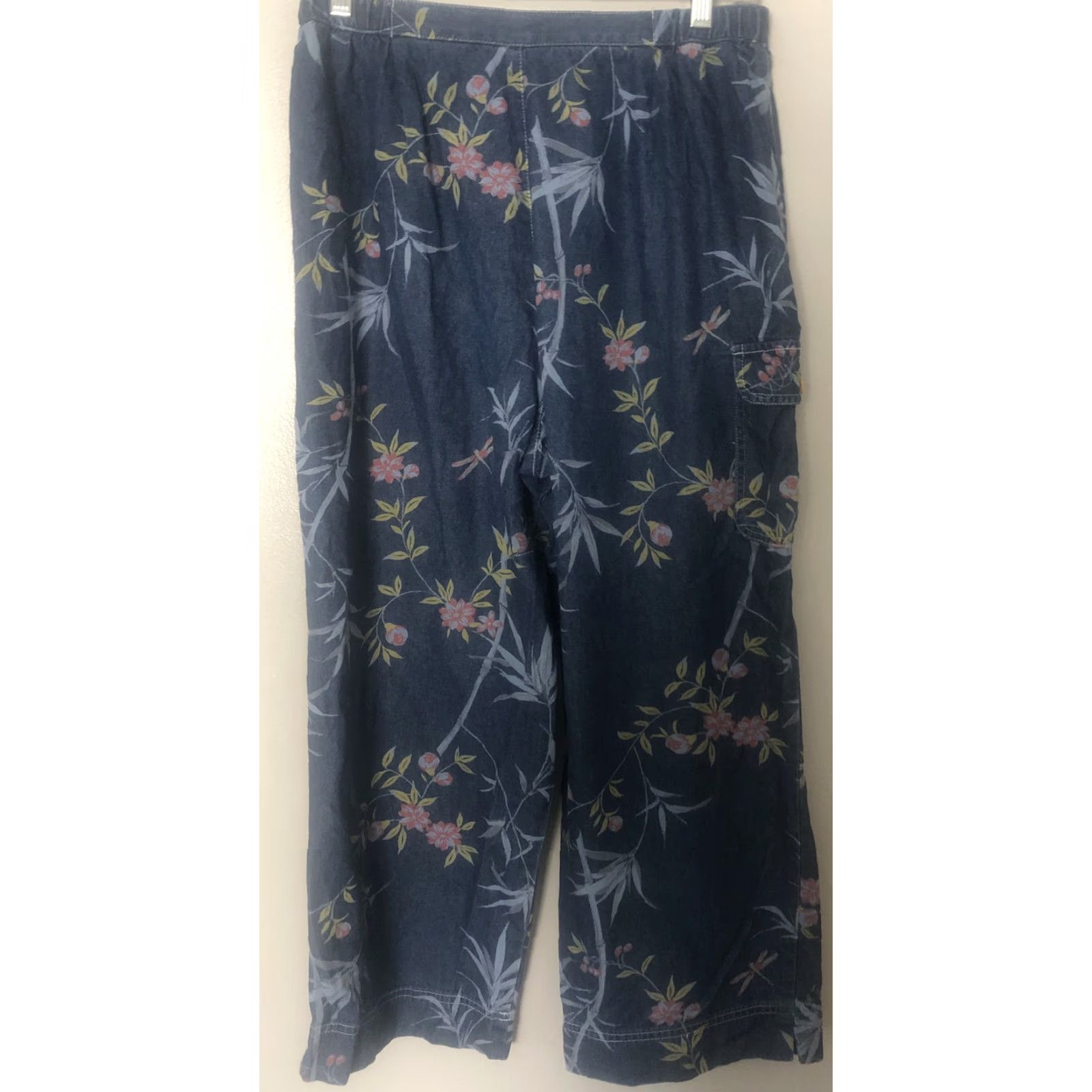Vintage VINTAGE Sag Harbor Pants Floral Capri Straight Women S Blue 100% Cotton Relaxed 90s Pockets Easy Care Size 28" / US 6 / IT 42 - 4 Thumbnail