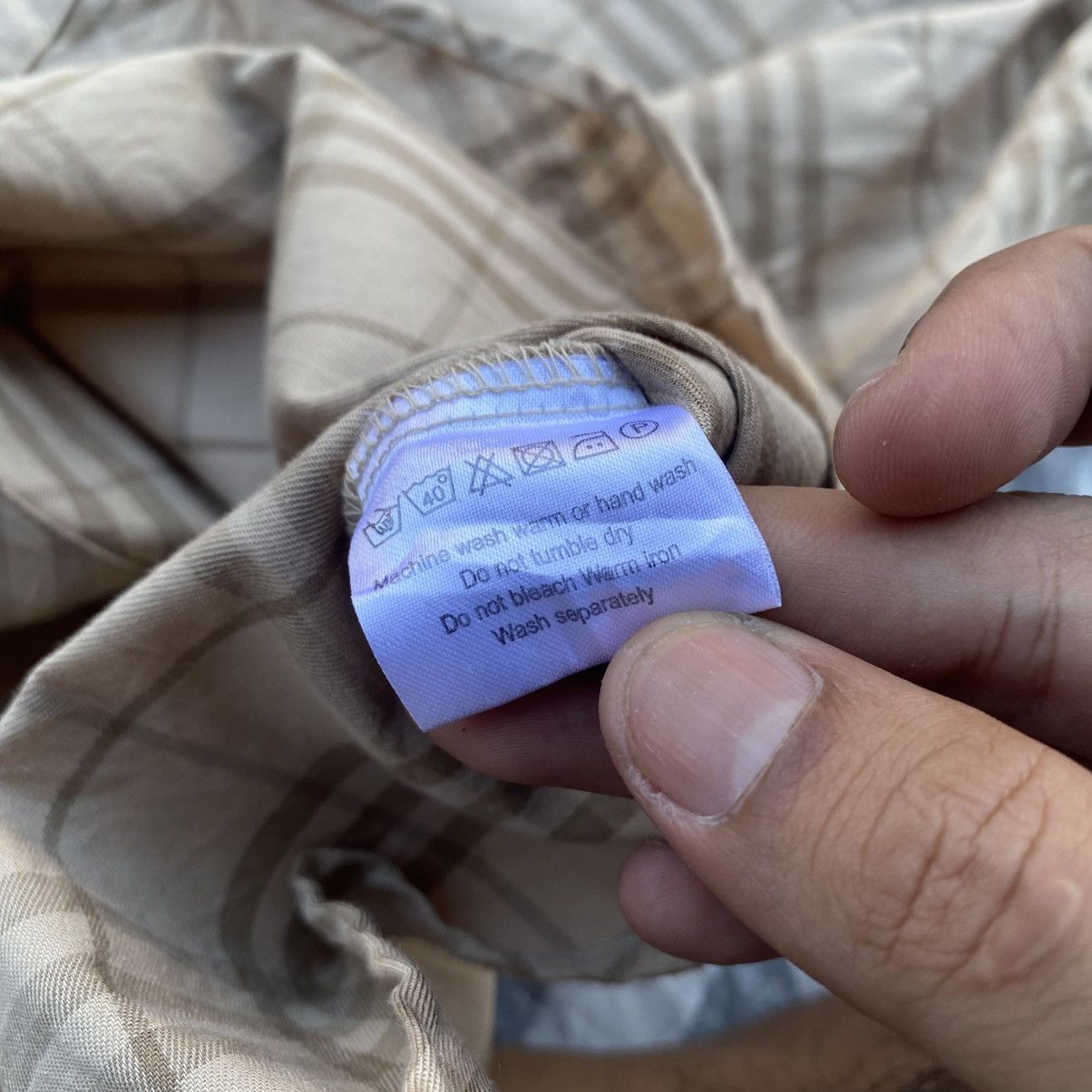 Burberry ‼️LAST DROP‼️Burberry Nova Check Chest Logo Button-Up Shirt Size XS / US 0-2 / IT 36-38 - 19 Thumbnail