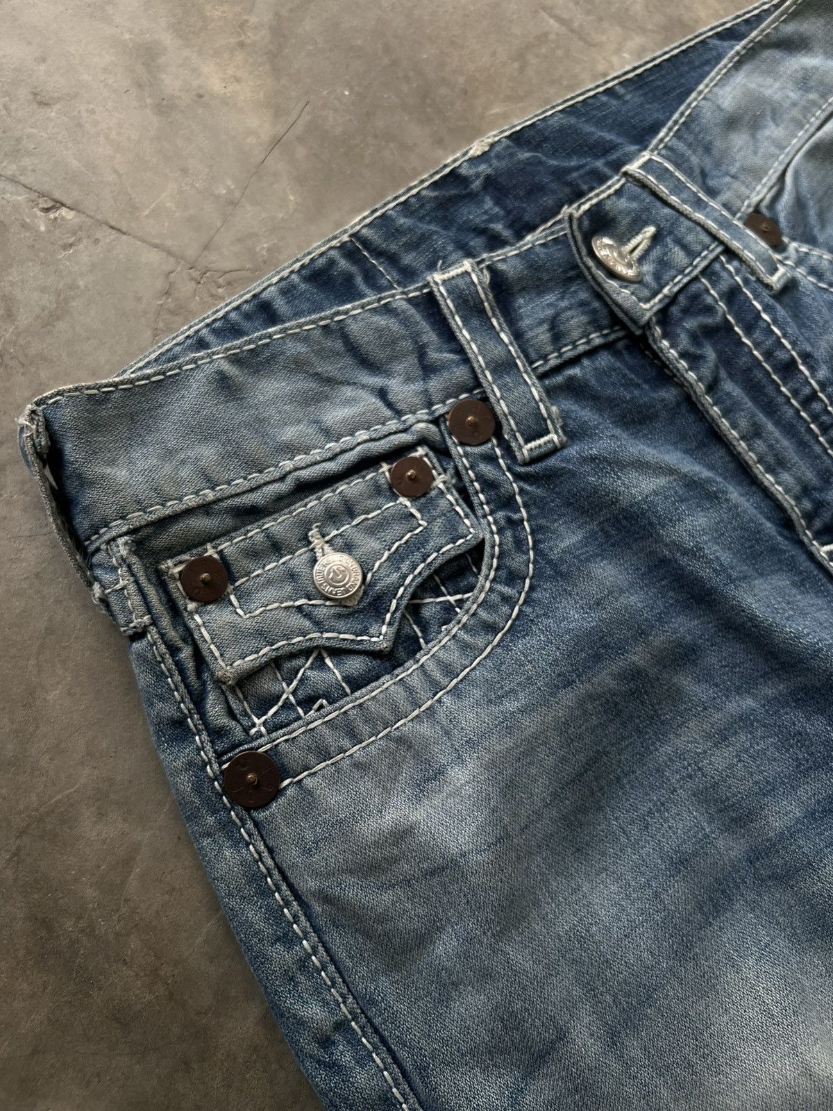 True Religion True Religion Billy Big T Size US 33 - 5 Thumbnail
