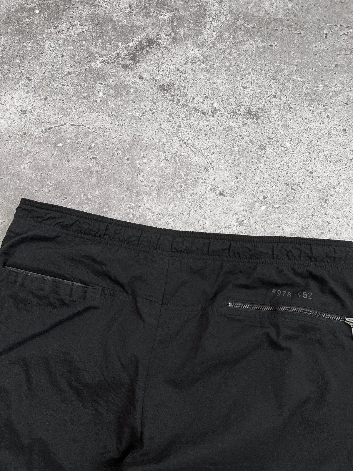 Nike Nike Vintage Track Pants Nylon 90s Joggers Swoosh Size US 33 - 4 Thumbnail