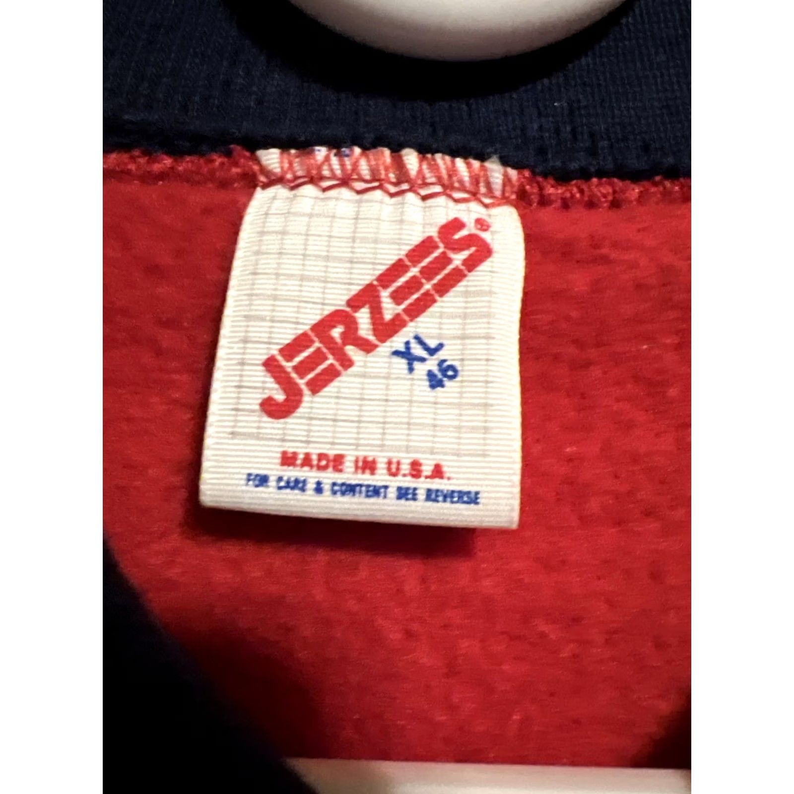 Jerzees VINTAGE Jerzees Sweatshirt Teacher Apple Red Long Sleeve Crew Neck Adult XL Pullover Sweatshirt 90s School Size XL / US 12-14 / IT 48-50 - 3 Thumbnail