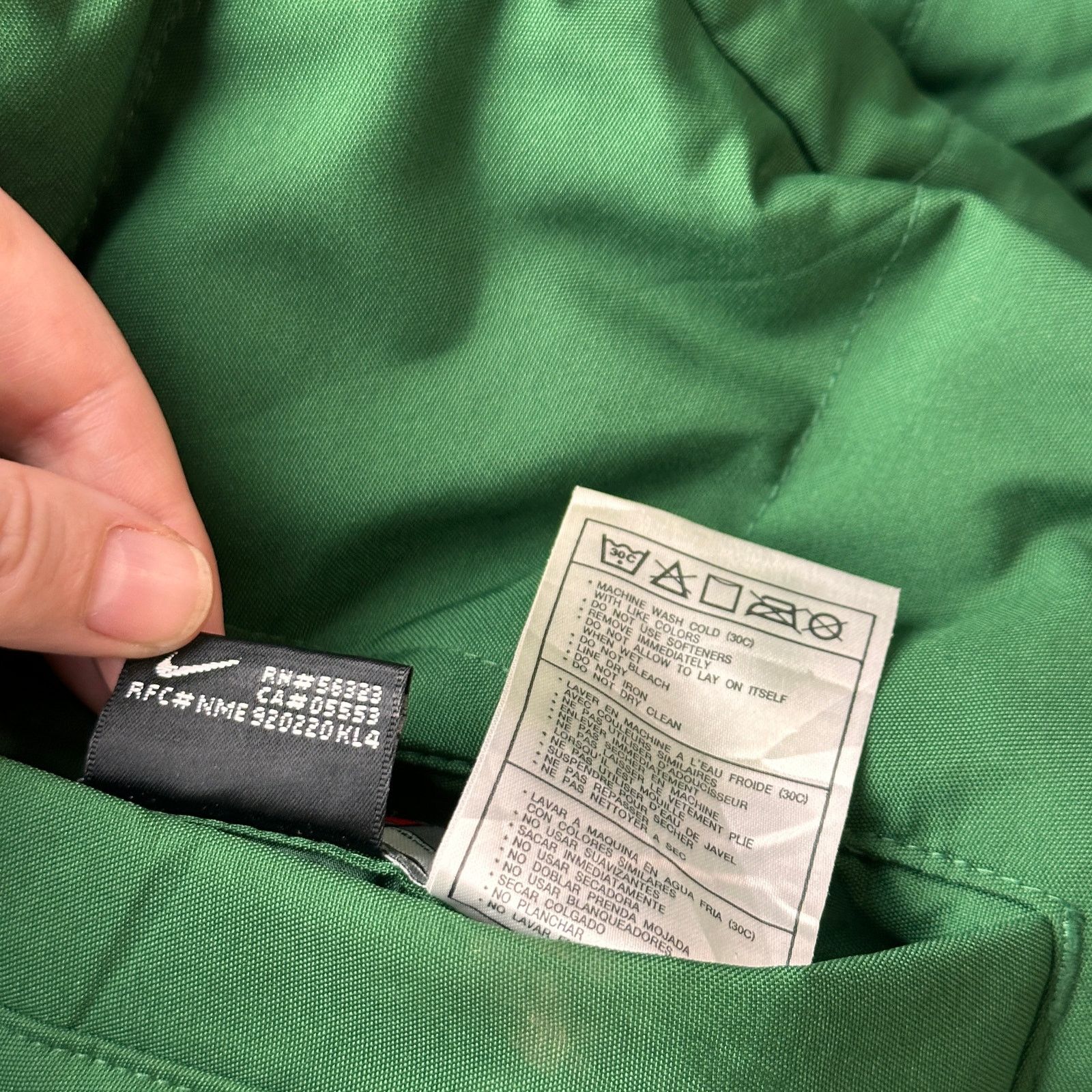 Nike VTG Nike Team Michigan State Reversible Quilted Jacket XL Size US XL / EU 56 / 4 - 13 Thumbnail