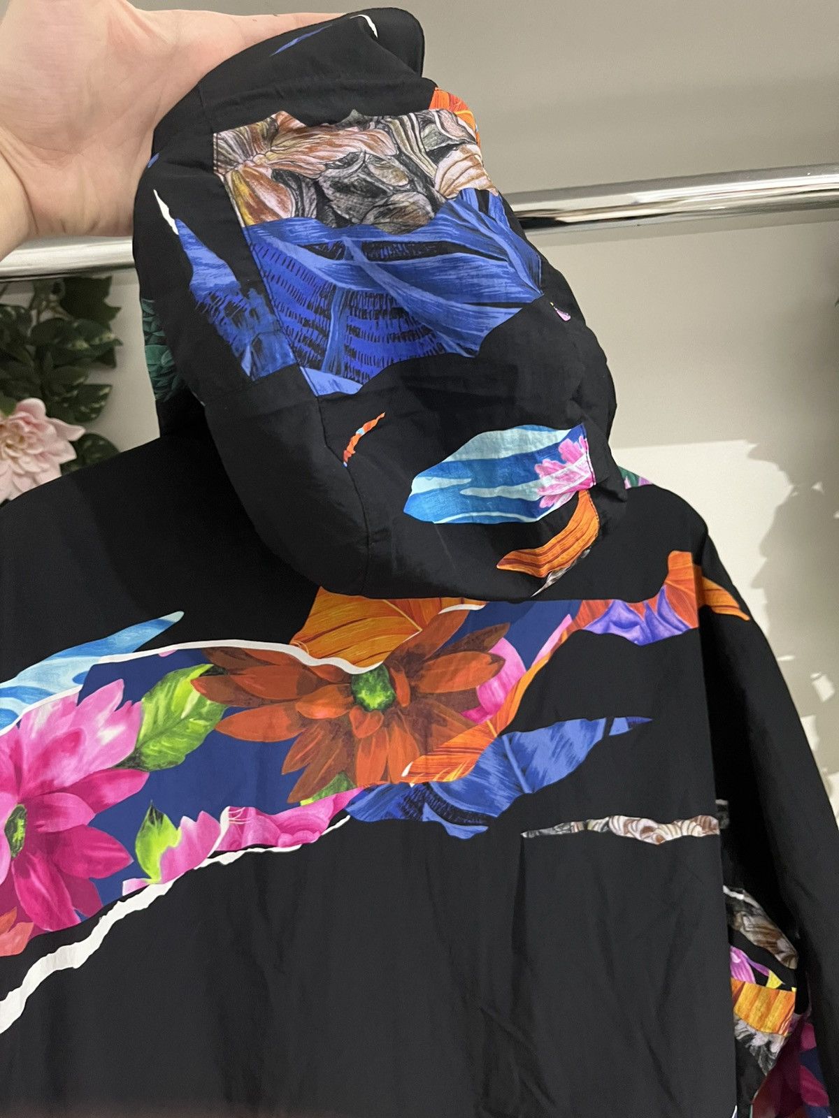 Yohji Yamamoto Y-3 by Yohji Yamamoto Floral Print Windbreaker Jacket Size US L / EU 52-54 / 3 - 14 Thumbnail