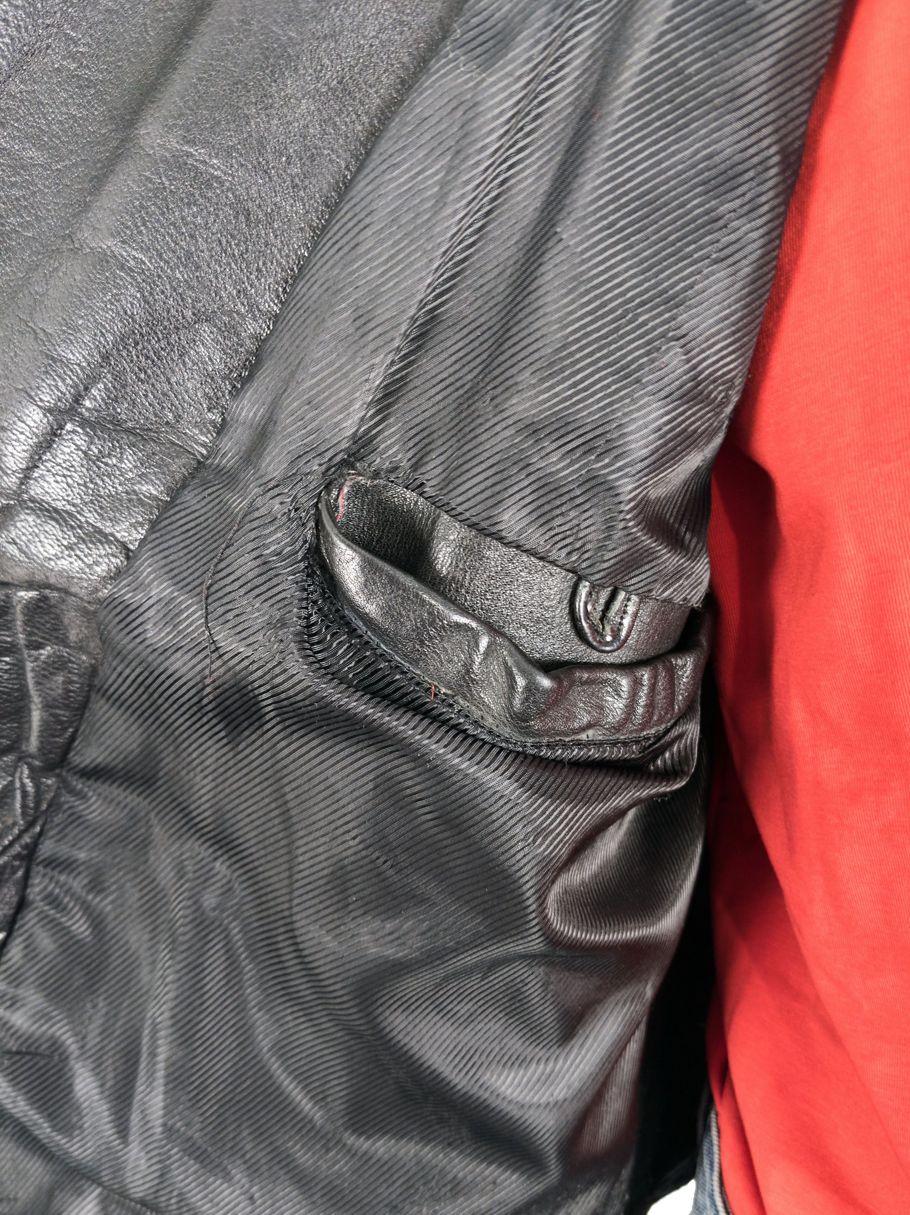 Vintage Vintage 70s Scandinavian Leather Motorcycle Biker Jacket Size US S / EU 44-46 / 1 - 20 Thumbnail