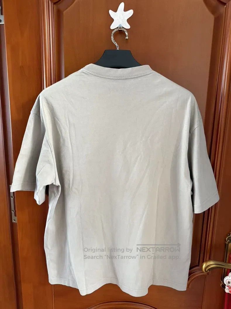 Balenciaga Balenciaga Grey Small Embroidered Logo Short Sleeve T-Shir Size US M / EU 48-50 / 2 - 2 Thumbnail