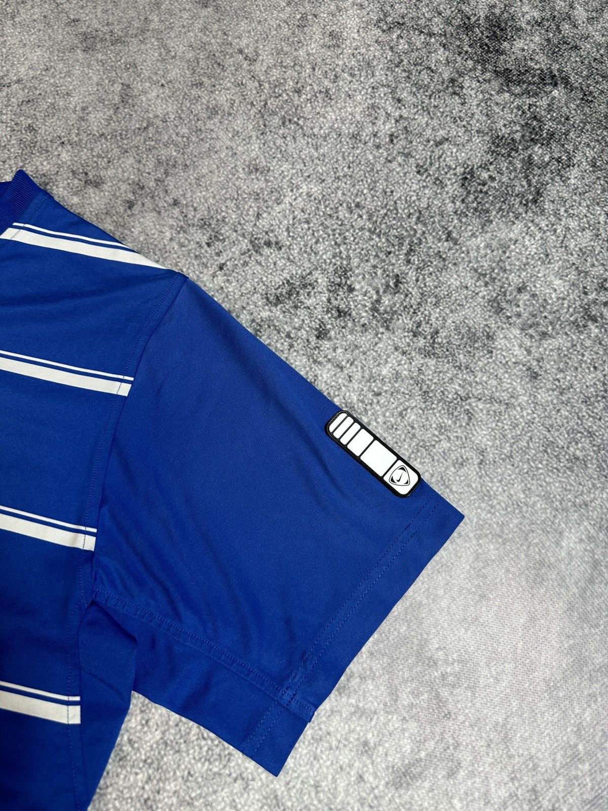 Nike × Vintage Y2k vintage Nike Striped t-shirt Streetwear Central Swoosh M Size US M / EU 48-50 / 2 - 3 Thumbnail