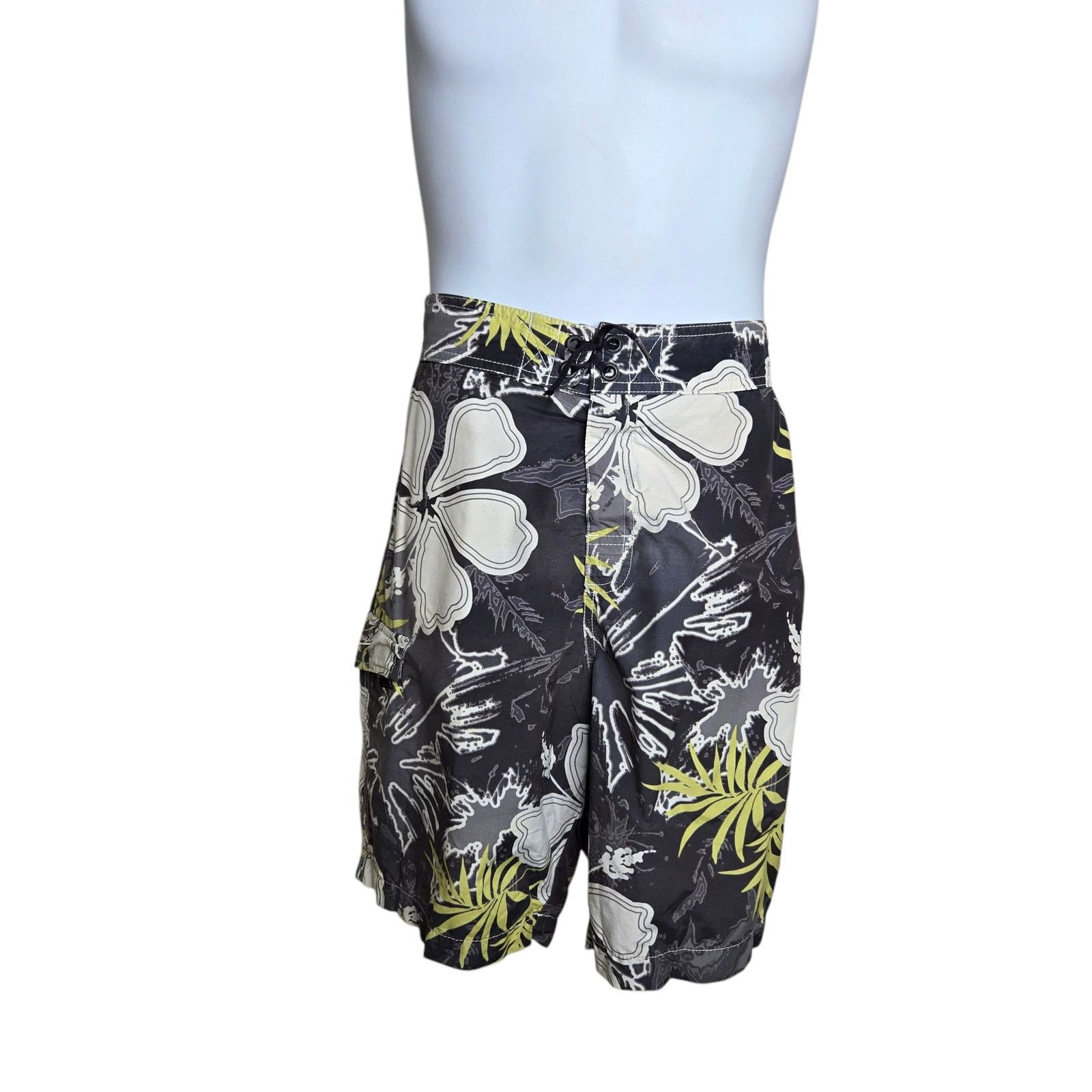 Tommy Bahama Tommy Bahama Relax Mens Swim Trunks Medium Tropical Print Size US 34 / EU 50 - 3 Thumbnail