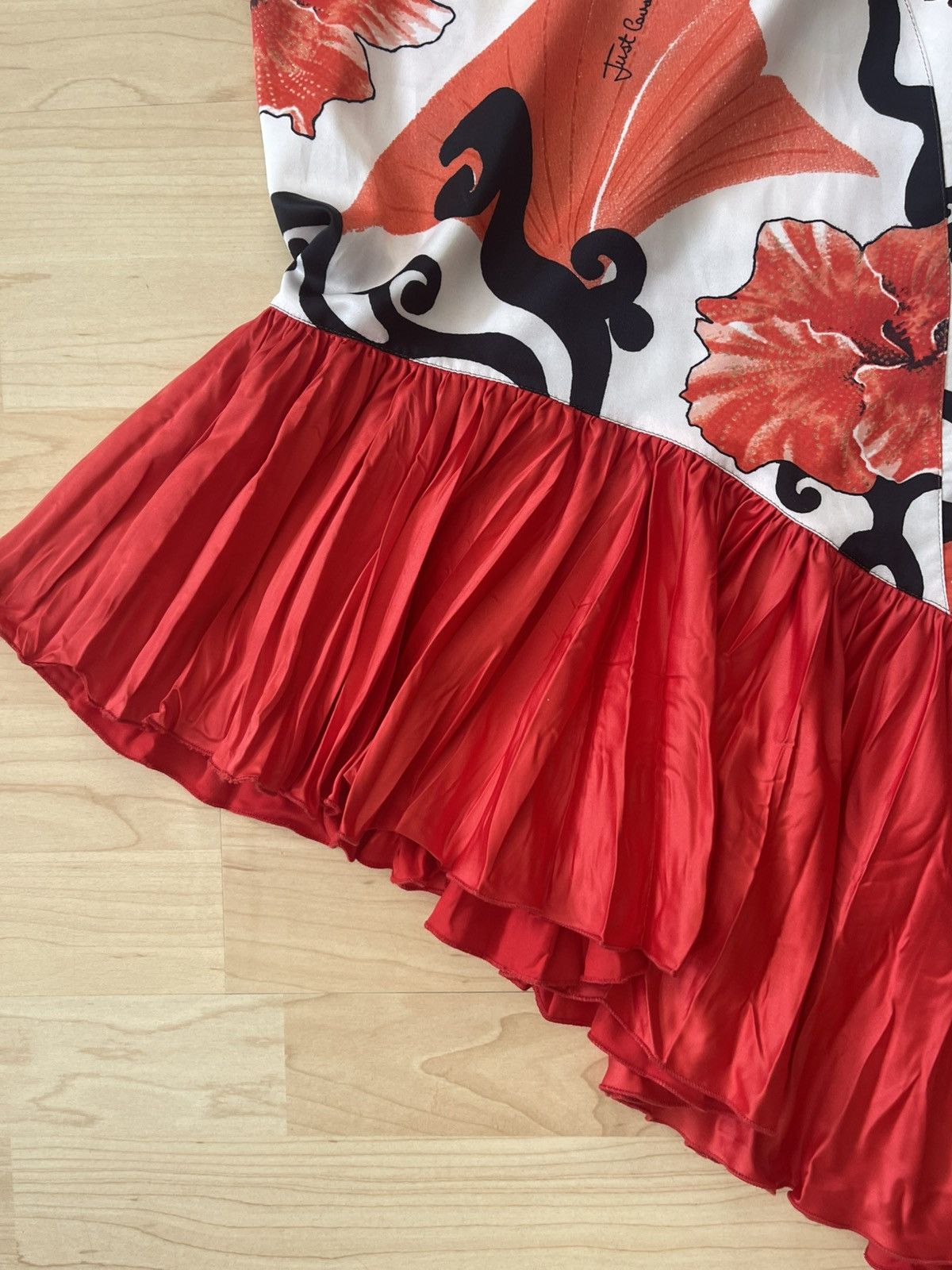 Roberto Cavalli cavalli asymmetric floral mermaid skirt Size 27" / US 4 / IT 40 - 11 Thumbnail