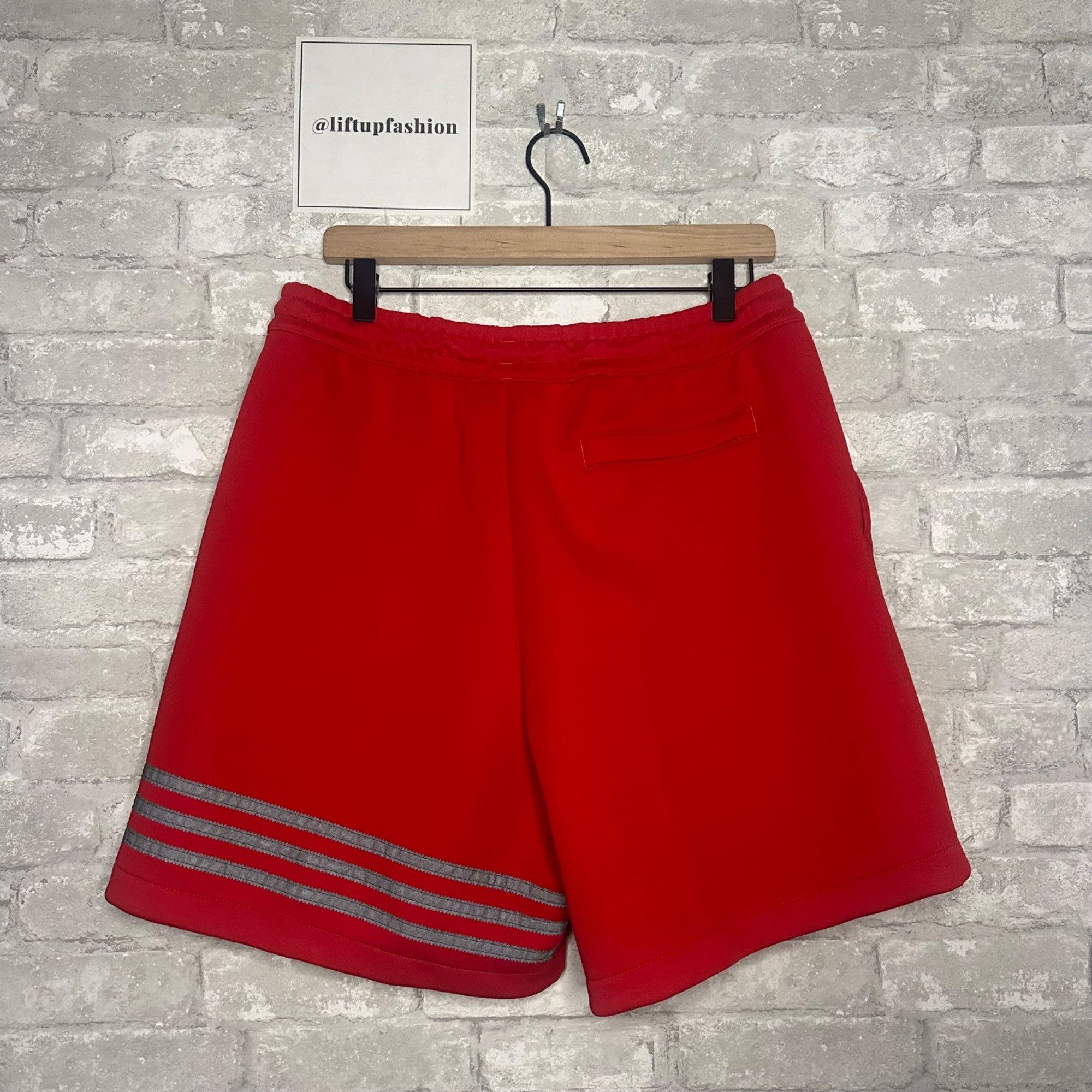 Adidas Adidas Men's Street Neuclassic Shorts Originals NWT Size S Size US 30 / EU 46 - 7 Thumbnail