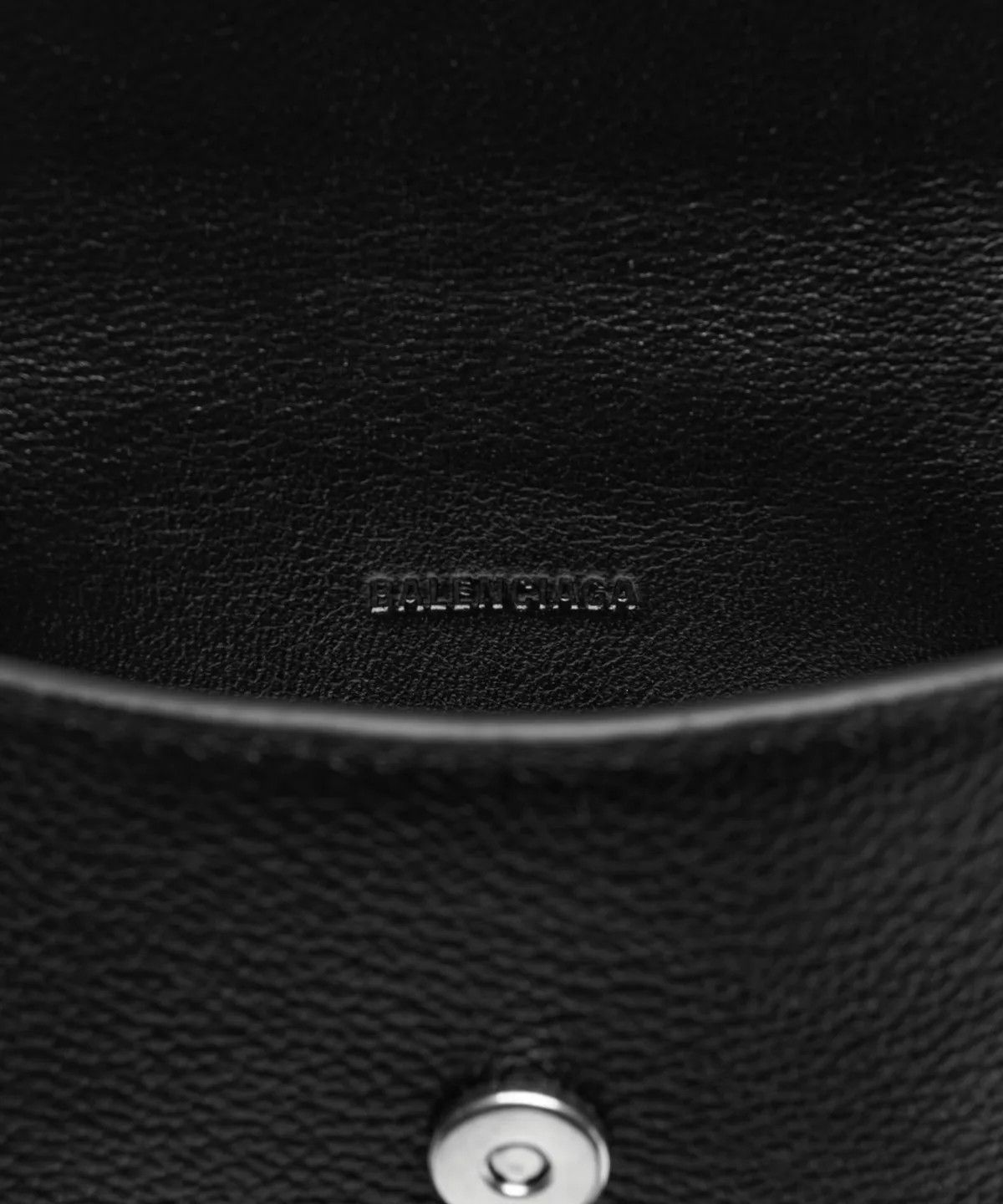Balenciaga o1srvl11e0526 Size: OS / Cash Phone And Card Holder in Black Size ONE SIZE - 5 Thumbnail